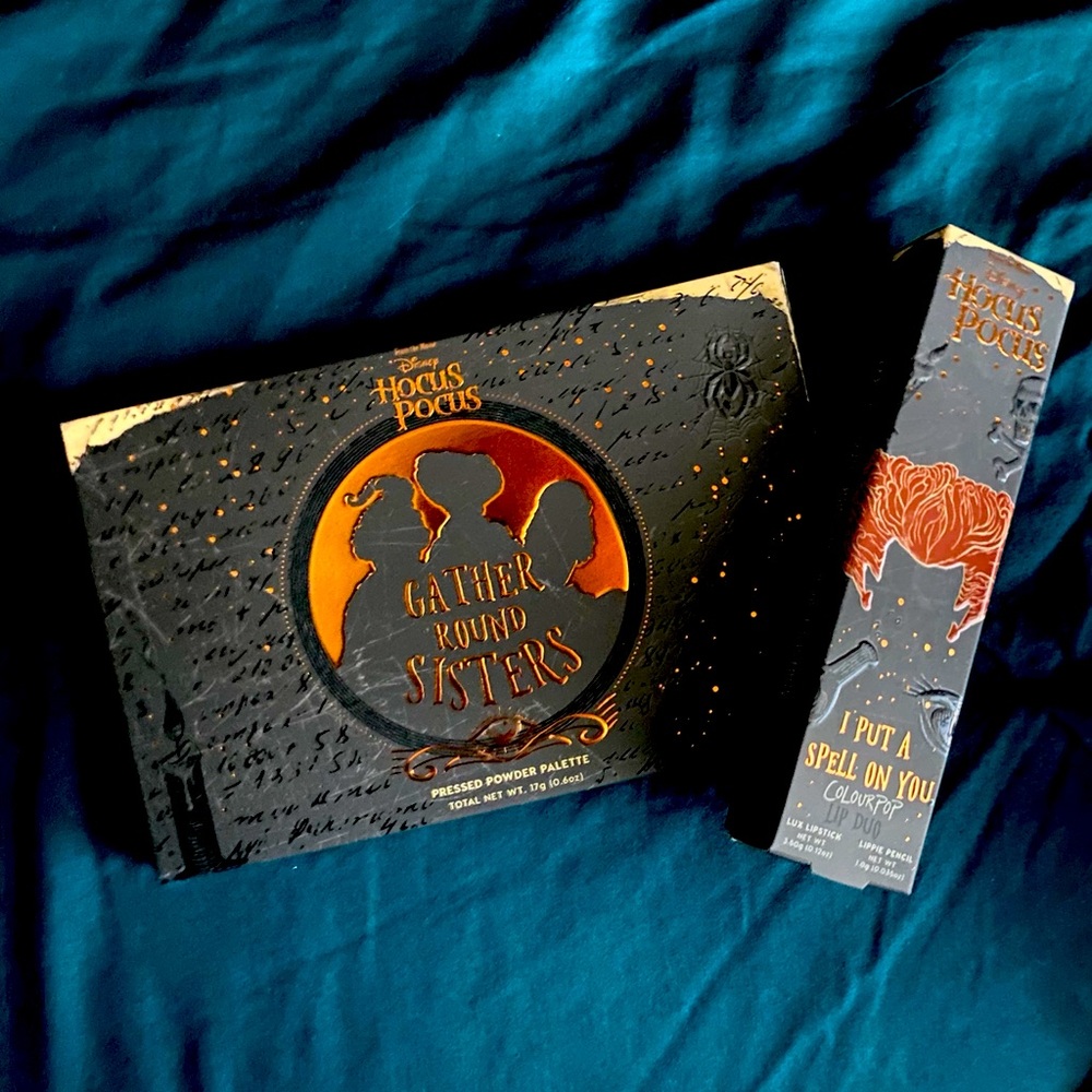 Colourpop x Hocus Pocus Bundle Eyshadow Lip set